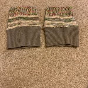 Y2K leg warmers